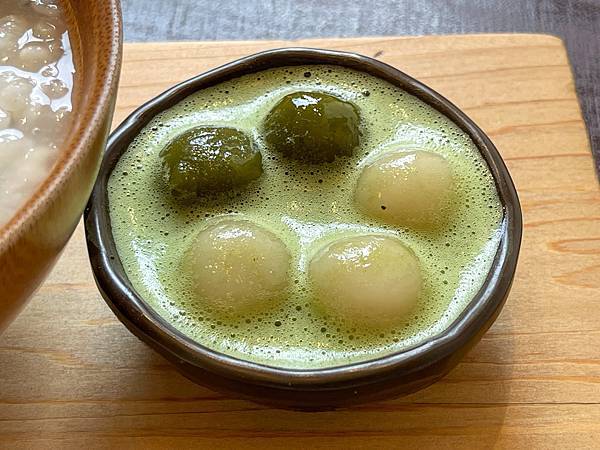 IMG_8243.JPG IMG_8243.JPG