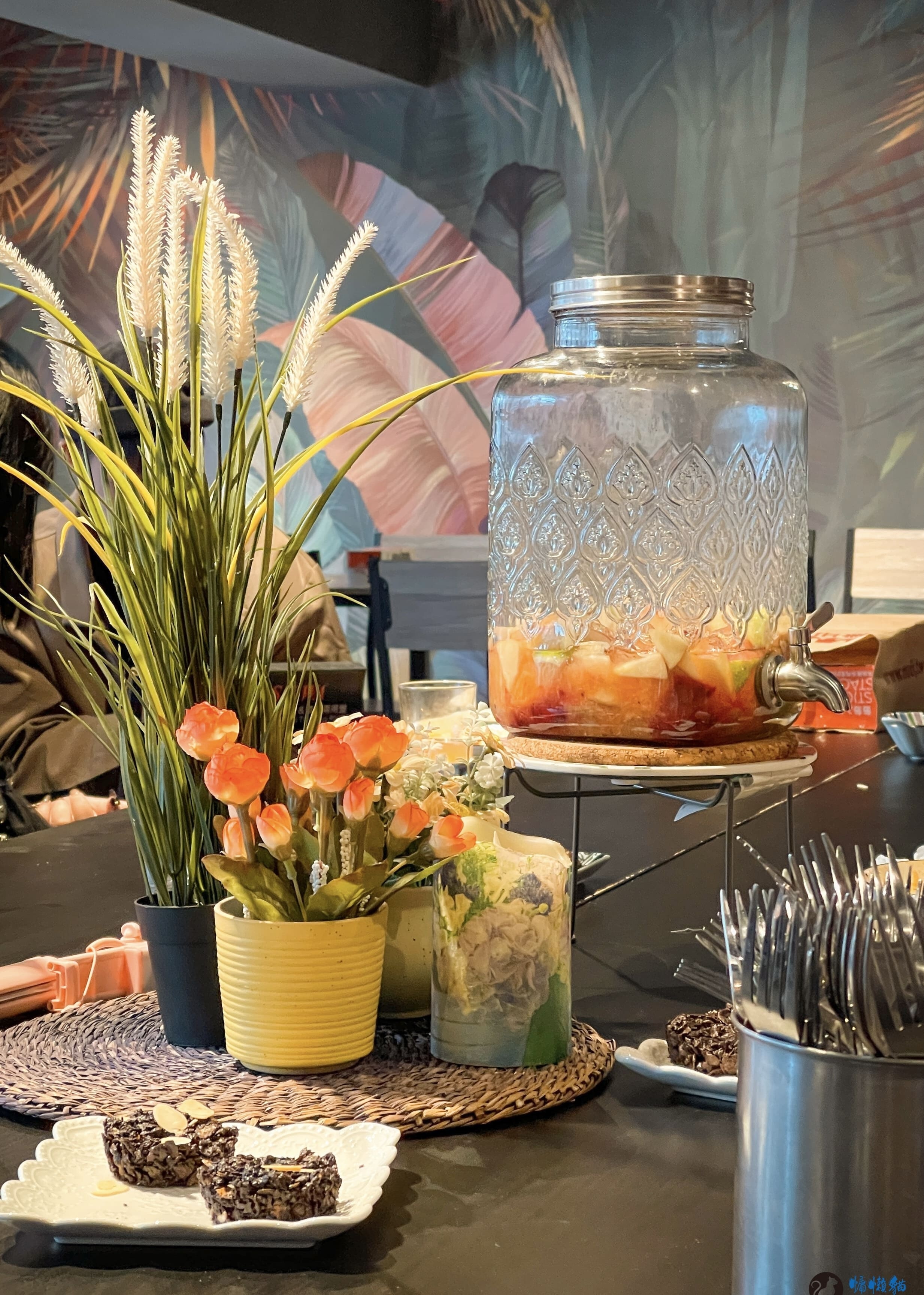 在威爾希斯共享廚房與一群剛認識的朋友,一起料理聖誕餐點和交換