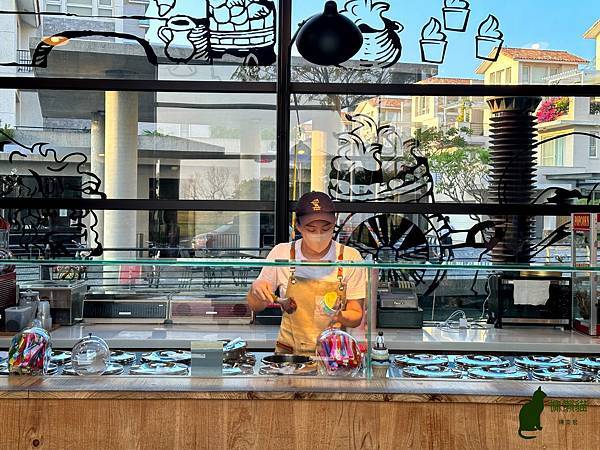 IMG_0692.jpg IMG_0692.jpg