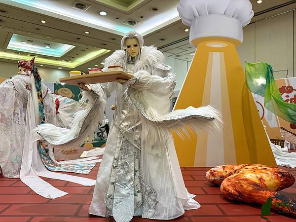 IMG_2330.jpg IMG_2330.jpg