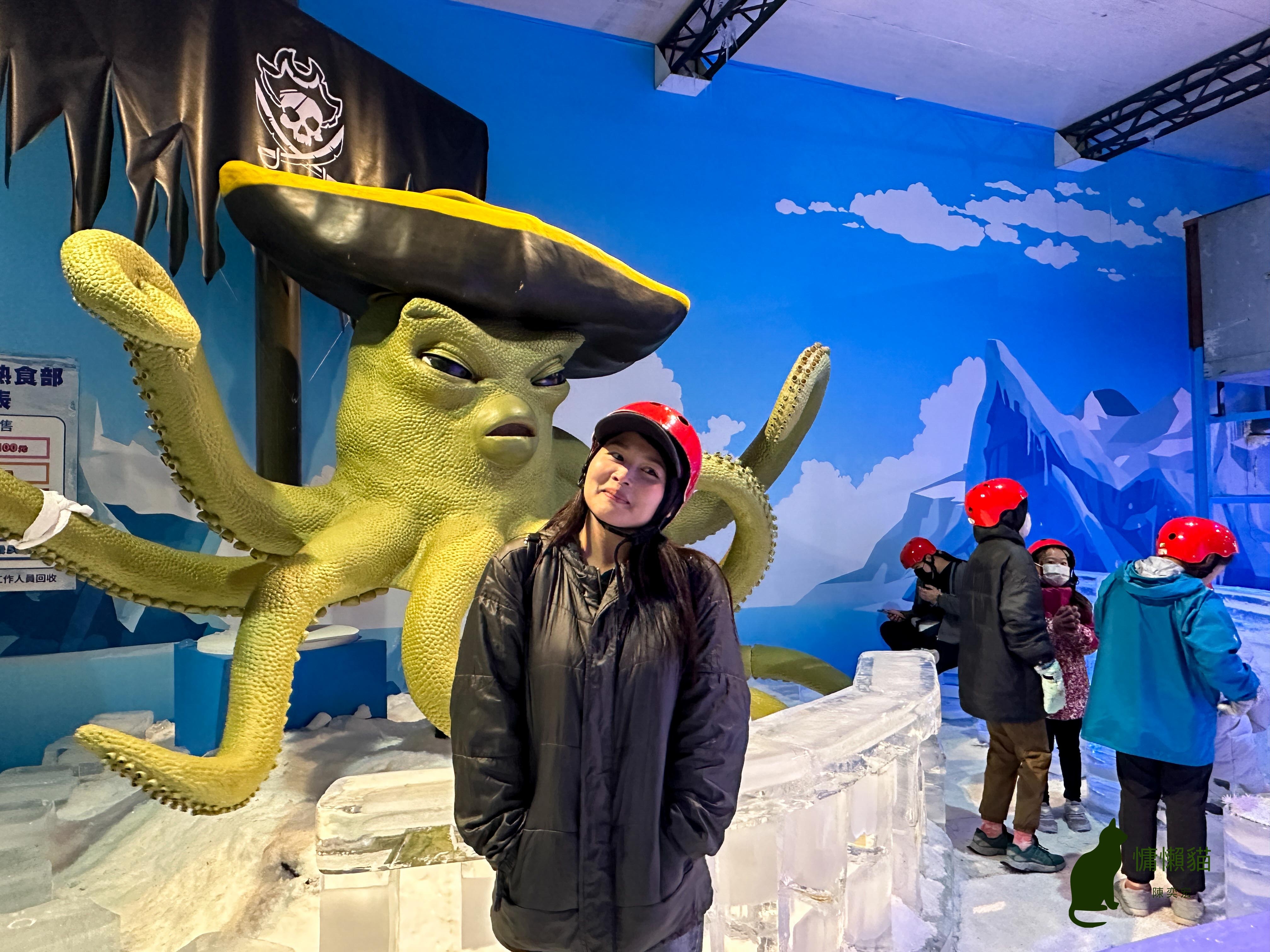 美麗且夢幻的冰雪國度，令人讚嘆的冰雕藝術、冰面碰碰船、雪地健