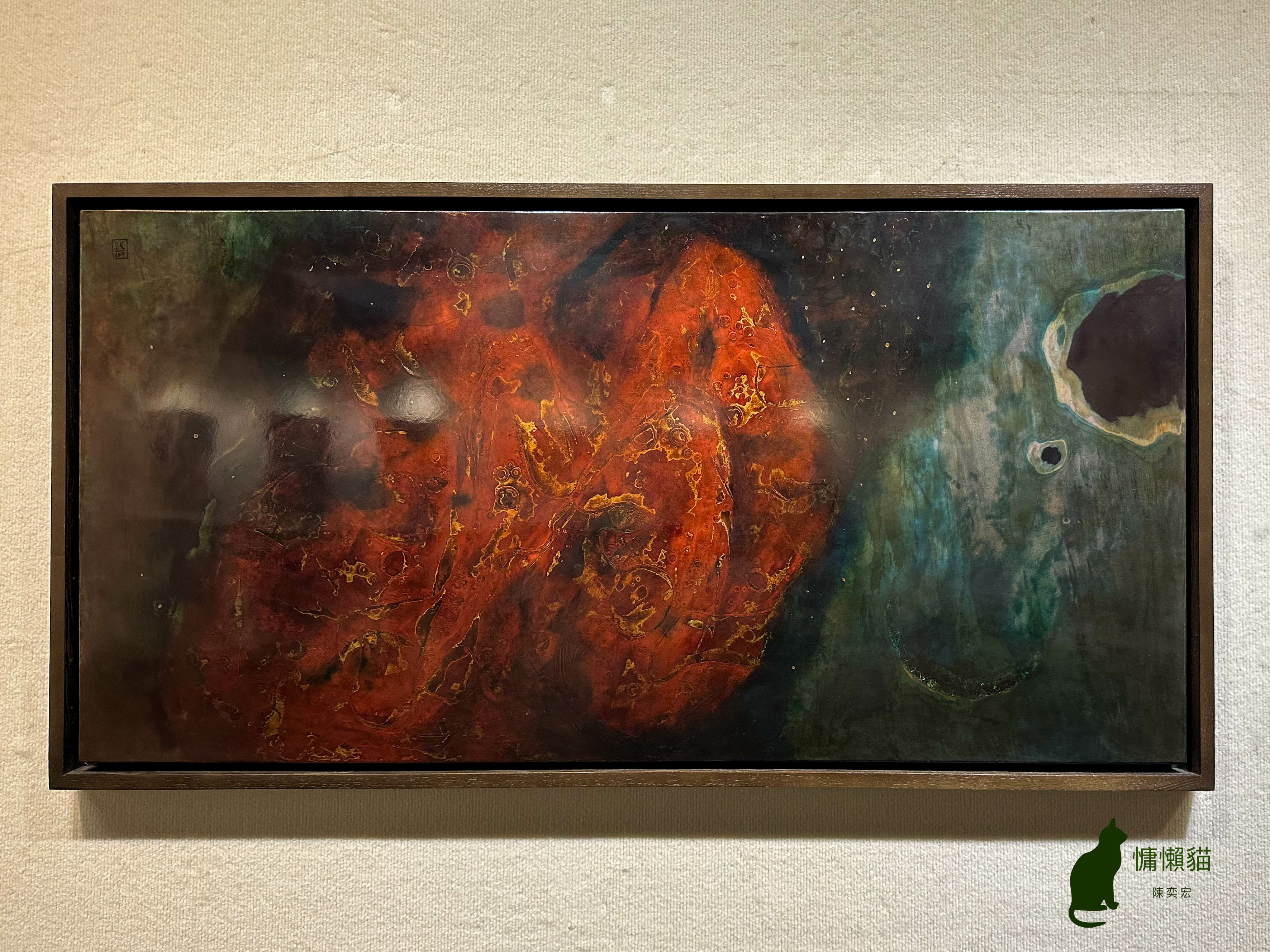 越南漆畫展現了越南傳統文化與現代藝術的交融，蘊含濃厚的民族情