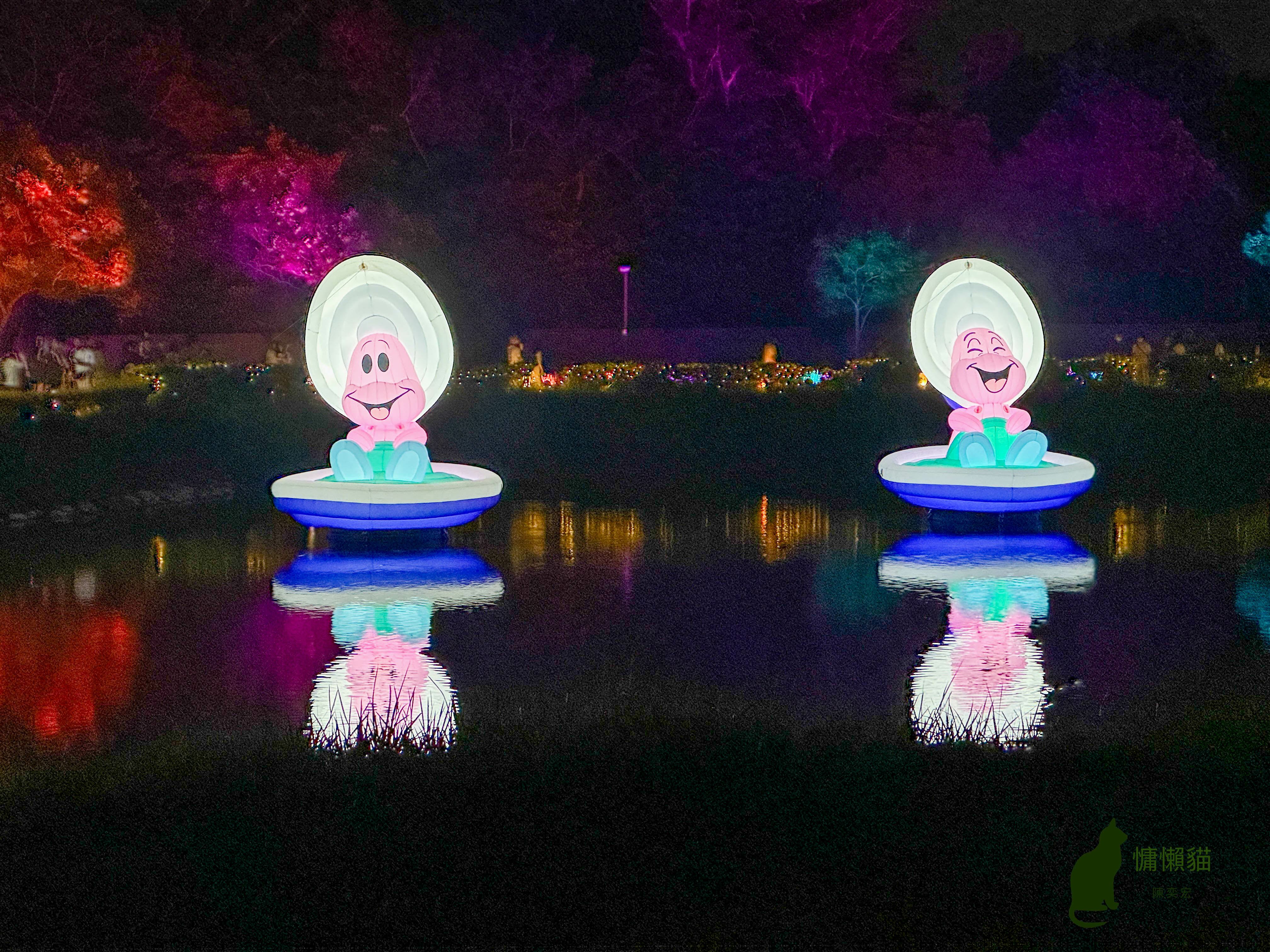 大家在夜色來臨時進入一場奇幻夢境,我們墮入《愛麗絲夢遊仙境》 大家在夜色來臨時進入一場奇幻夢境,我們墮入《愛麗絲夢遊仙境》