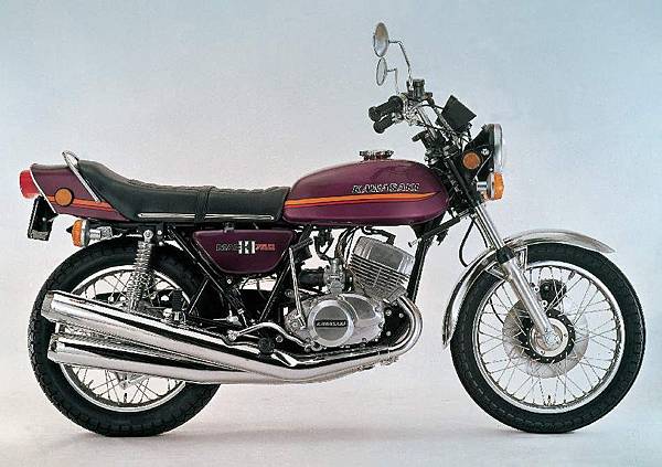 Kawasaki H2 750 Mach IV 73.jpg