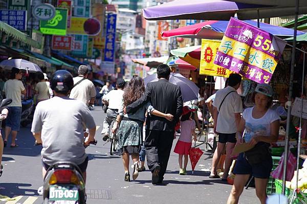 題一：忙碌遇悠閒