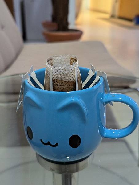 【開箱】辦公室下午茶好搭檔,凱度極品花香咖啡 【開箱】辦公室下午茶好搭檔,凱度極品花香咖啡