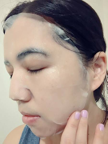 【開箱】肌水堂微醺系-香檳閃亮緊緻面膜,江湖救急提亮救星 【開箱】肌水堂微醺系-香檳閃亮緊緻面膜,江湖救急提亮救星