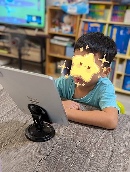 【開箱】好物分享-療癒貓掌手機架 【開箱】好物分享-療癒貓掌手機架