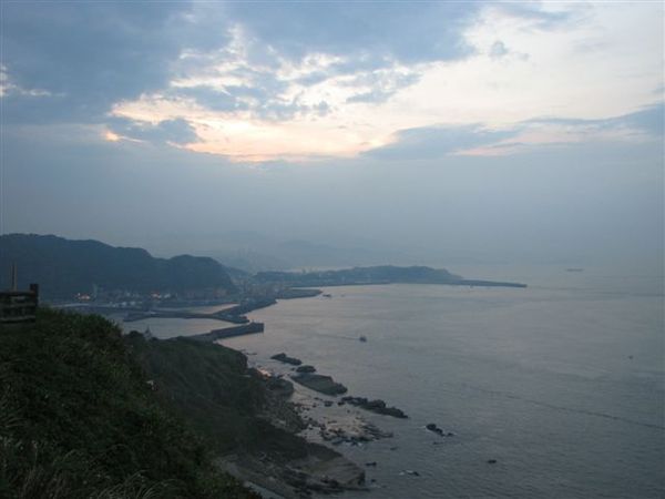 找到傳說中的海濱公園  是在山上耶