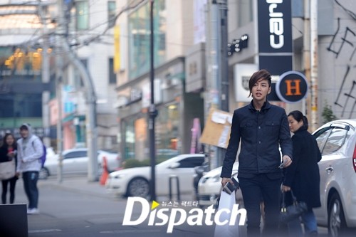 原文http://dispatch.co.kr/photo/detail.asp?idx=11474&category=7&subcategory=21&pag