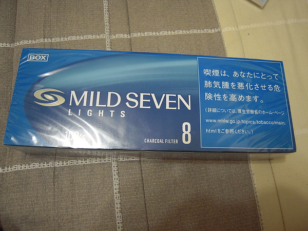 10包日本製的MILD SEVEN