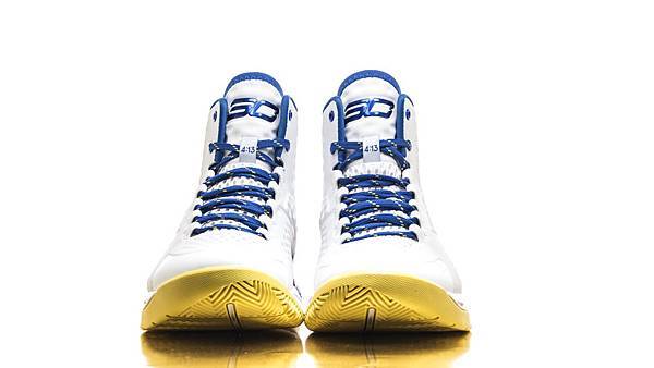 Under-Armour-Curry-One-Playoff-Up-Close-Personal-2.jpg