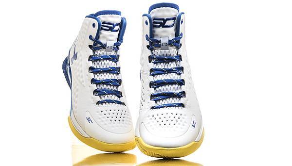 Under-Armour-Curry-One-Playoff-Up-Close-Personal-4.jpg