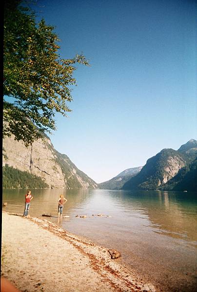 r001-006.jpg