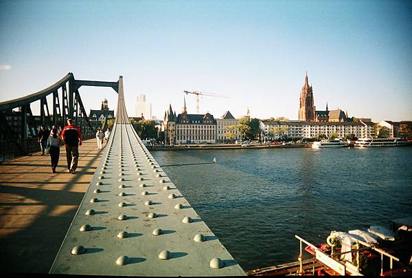 r001-015.jpg