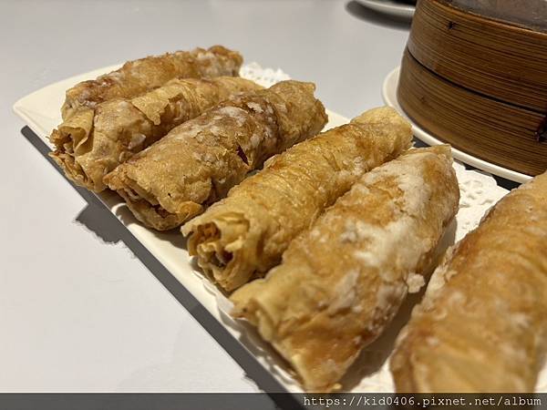 【Kay食記】高雄老字號飯店，港飲到味，烤鴨三吃越吃越好吃，