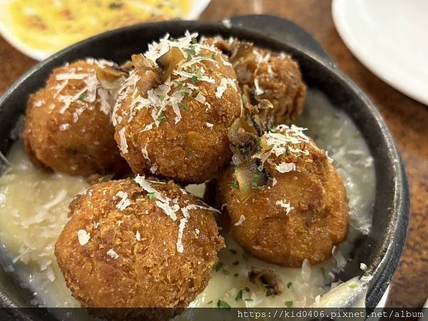 【Kay食記】台東很威的義大利麵餐館【強強廚房】來到高雄展店