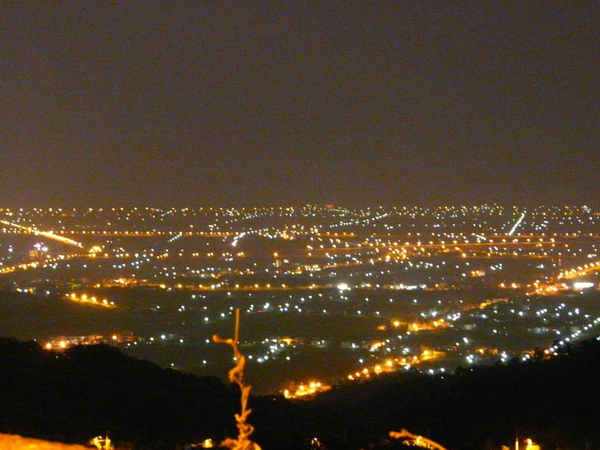 宜蘭淡大的夜景