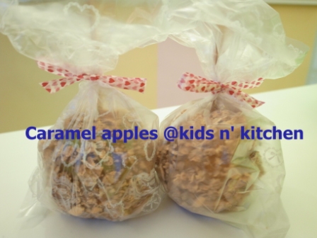 20120714Caramel apples (15)