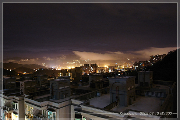 陽台夜景.jpg