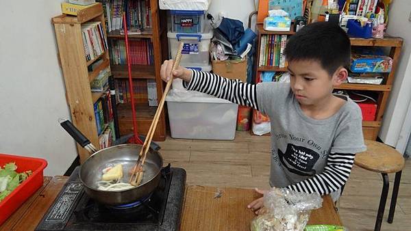 20170405日式烏龍湯麵與鮭魚飯糰097.JPG