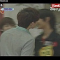 090305偶像軍團 Season3 E35 2PM SHINEE[(062636)21-28-04].JPG