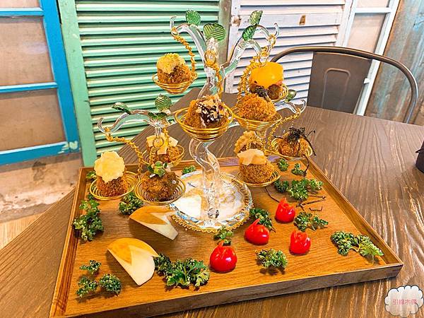 【台北大安】甲泰船麵-夜宵渡海到暹羅,磅秤上菜甜甜圈蝦餅,生命之樹展風華,聚餐嶄新食之樂。