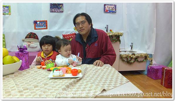 20121221 托嬰中心耶誕造景 (34)
