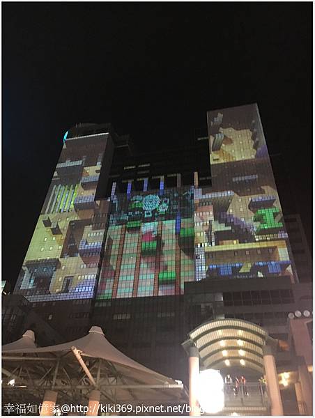 1071130-1209 新北市耶誕城走走 (1).JPG