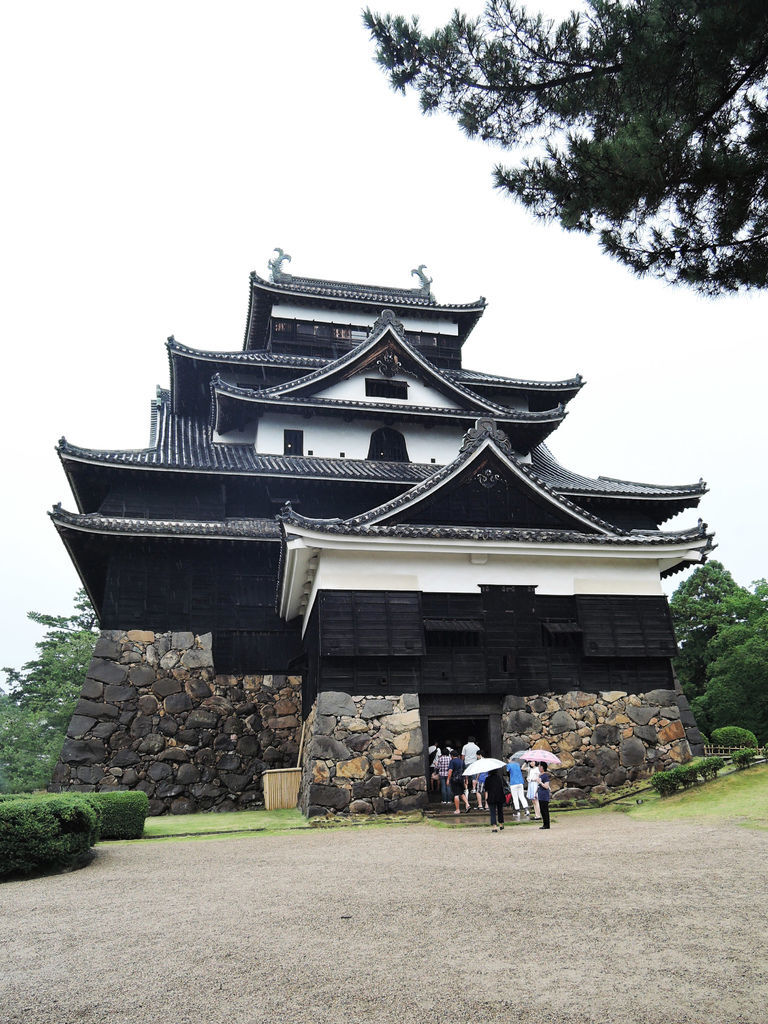 日本明信片壯遊之旅 Day 19 4 島根松江城 1 大眼奇的玩樂世界 痞客邦 日本明信片壯遊之旅 Day 19 4 島根松江城 1 大眼奇的玩樂世界 痞客邦