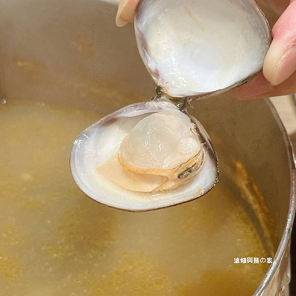 【食記-桃園】現撈新鮮海產 質感火鍋店 蟳鮮屋 主打和牛‧海