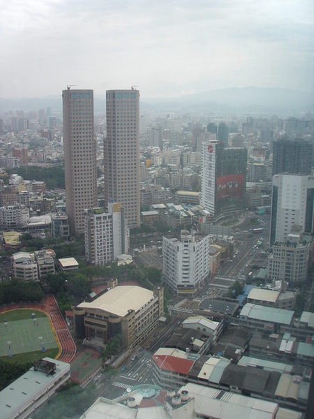 雨..........