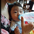 這小子餓了
