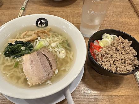 爸爸的金中華拉麵+肉燥飯