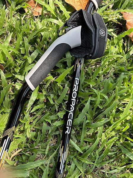 【開箱】ProPACER 健走杖 走步道 健走杖推薦 有輪子 【開箱】ProPACER 健走杖 走步道 健走杖推薦 有輪子