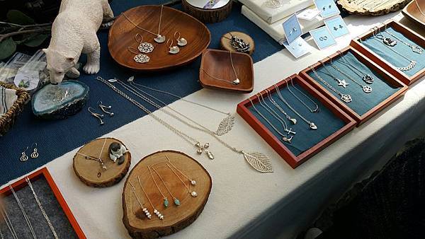 27993356_1956753114353448_8643898473779618431_o