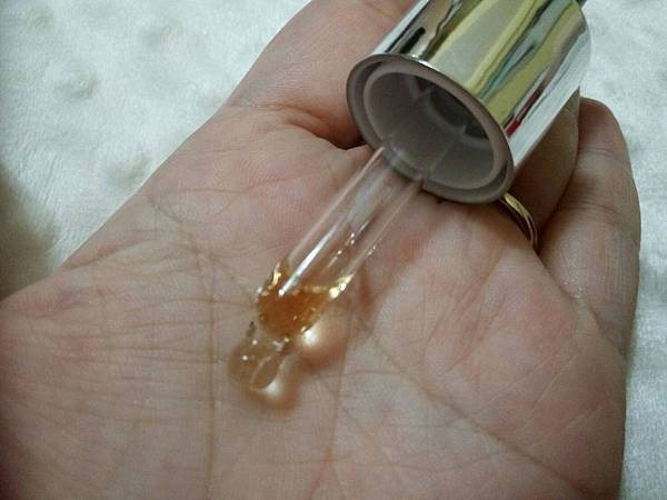 VICHY薇姿15%維他命C超導安瓶,安瓶推薦,維他命C,加強提亮