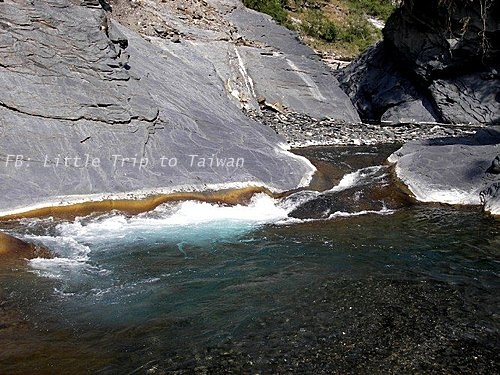 Dona Hot Springs 多納溫泉溪