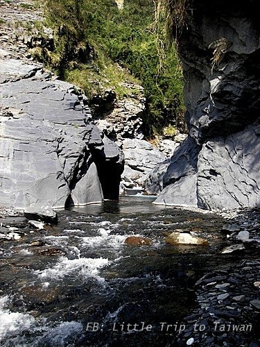 Dona Hot Springs 多納溫泉溪