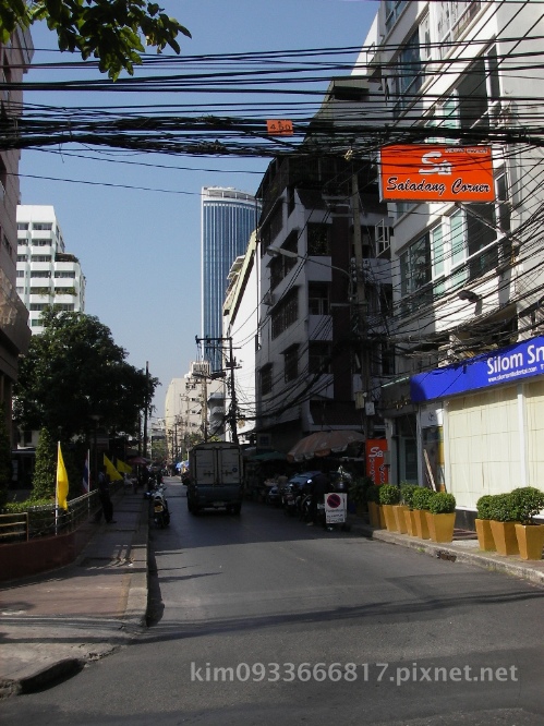 Bandara Suite Bangkok