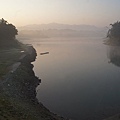 001內甕風中霧景.jpg