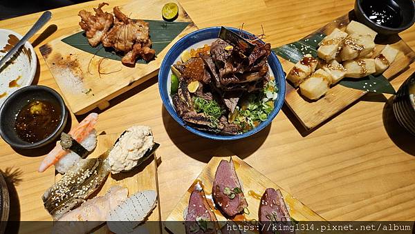 【台中美食】梅森川丼丼亭橫町超浮誇大份量日本料理！推薦必吃排