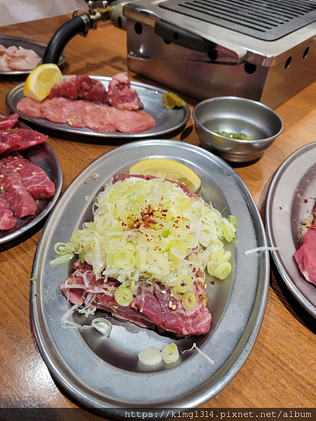 台北東區燒肉推薦大阪燒肉燒魂Yakikon,專人桌邊服務,生日慶生餐廳推薦