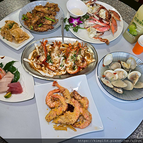 萬里野柳美食必吃,鮮滿樓海鮮餐廳平價現撈活海鮮及萬里蟹必吃~