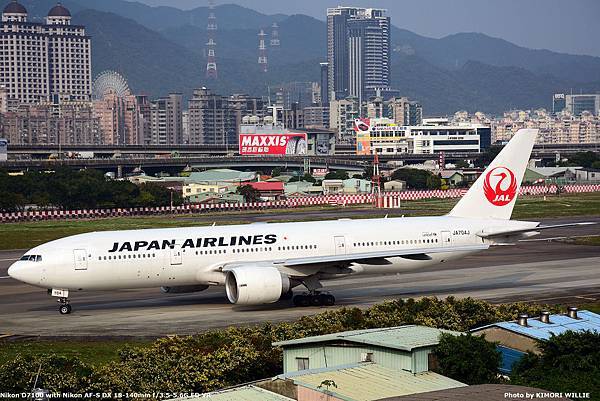 JA704J_JL98_5.JPG JA704J_JL98_5.JPG