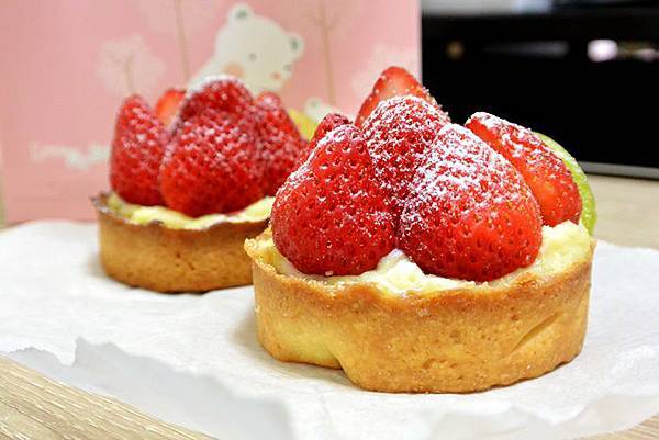 HELLO手作甜點-草莓塔