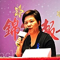 港加聯代表馮玉蘭在記者會上發言(周行。大紀元)