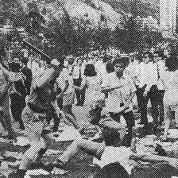 1971年7月1日，維園保釣示威學生被警方武力驅散。（章為群提供）