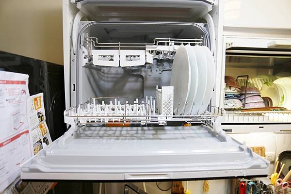 6/7)Panasonic食器洗乾燥機NP-TR8扛貨教學、開箱及安裝測試@ kinglan