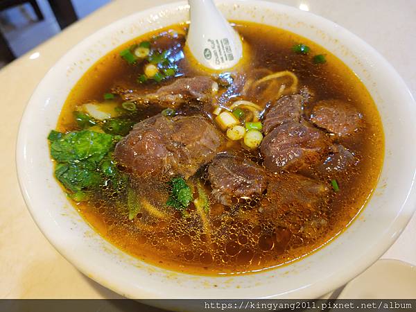 《淡水•食》淡水好吃牛肉麵|淡水英專商圈牛肉麵店｜淡水必吃牛